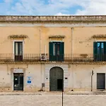Konukevi Piazzetta San Giovanni Specchia