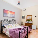 Konukevi Piazzetta San Giovanni 3*