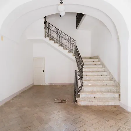 בית הארחה Piazzetta San Giovanni