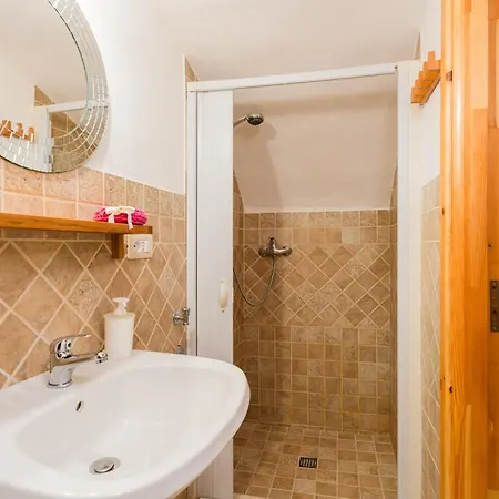 Piazzetta San Giovanni בית הארחה 3*