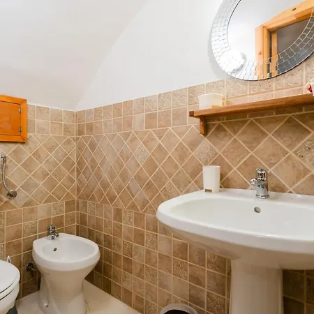 Piazzetta San Giovanni בית הארחה 3*