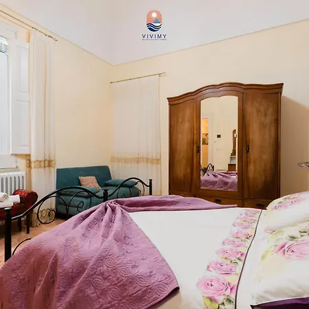 Piazzetta San Giovanni Guest house *