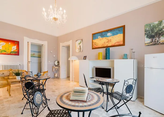 Piazzetta San Giovanni 招待所 斯佩起亚