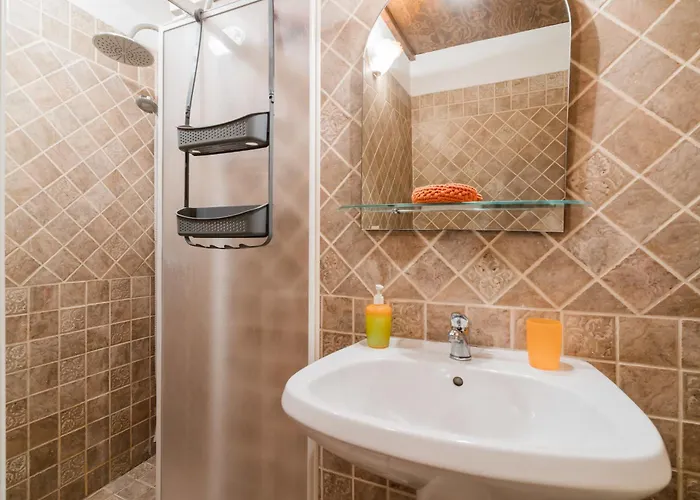 Piazzetta San Giovanni 招待所