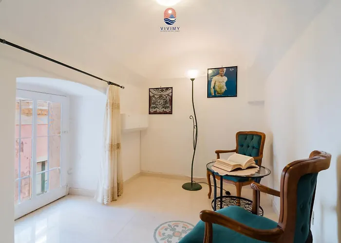 Piazzetta San Giovanni Specchia